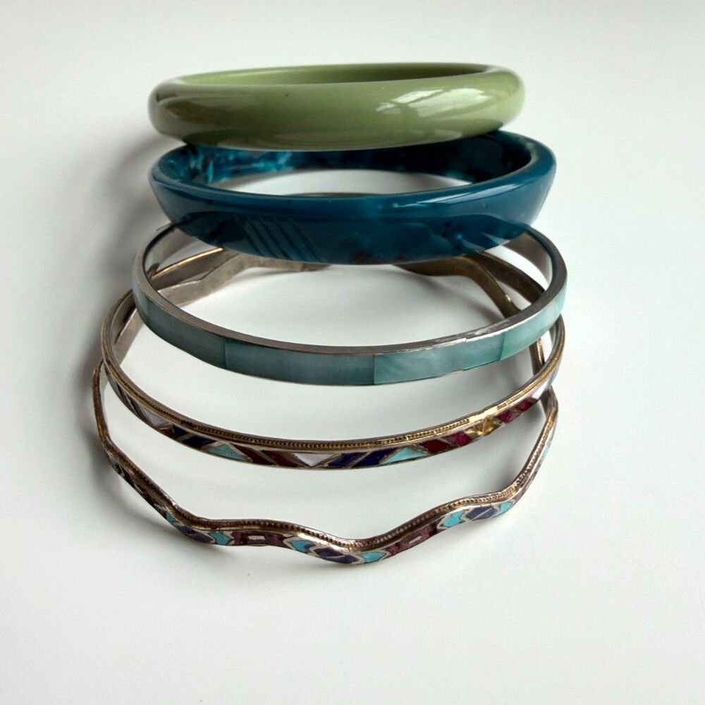 Vintage Bangle Bracelet Lot Enamel Mother of Pearl Resin Cloisonne Set of 5